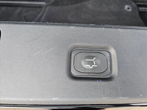 Used 2025 Ford Expedition Active RWD image 26