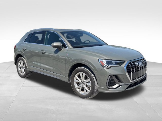 Used 2025 Audi Q3 2.0T Premium AWD/4WD image 12