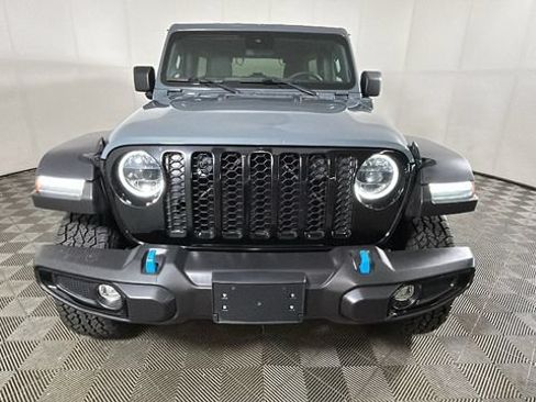 Used 2024 Jeep Wrangler Unlimited AWD/4WD image 7