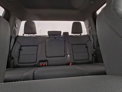 New 2026 GMC Sierra 2500 SLT image 27