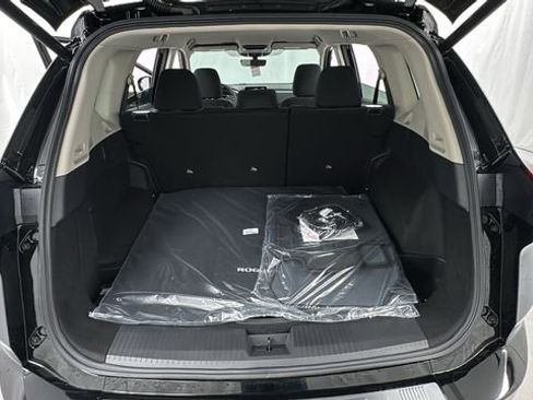 New 2026 Nissan Rogue SV w/ Cold Weather Package image 15