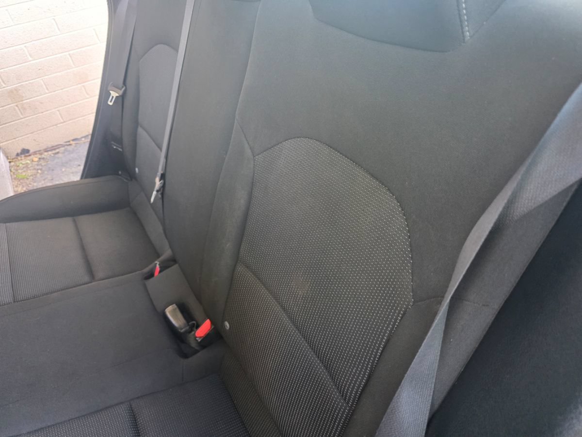 Used 2020 Kia Forte LXS FWD image 26