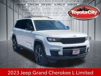 Used 2023 Jeep Grand Cherokee L Limited w/ Black Appearance Package AWD/4WD 360° Tour