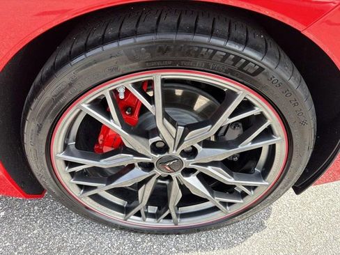 Used 2025 Chevrolet Corvette Stingray Coupe w/ 1LT RWD image 25