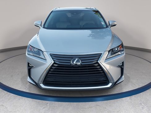Used 2017 Lexus RX 350 FWD w/ Premium Package image 2