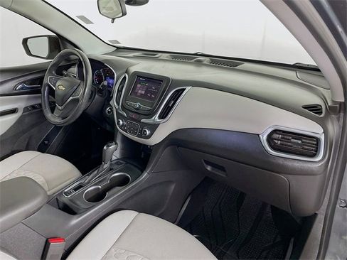 Used 2020 Chevrolet Equinox LT image 31