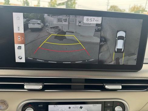 Used 2024 Genesis GV60 Advanced image 16