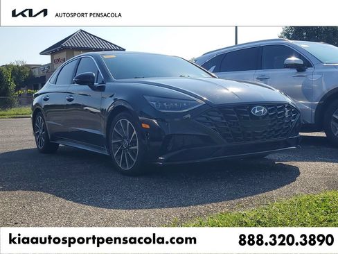 Used 2022 Hyundai Sonata Limited w/ Cargo Package FWD image 1