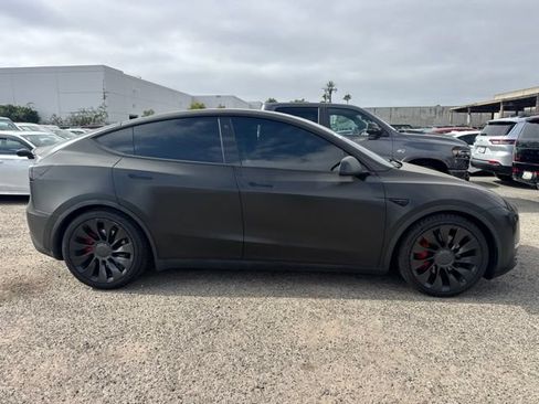 Used 2022 Tesla Model Y Performance AWD/4WD image 4