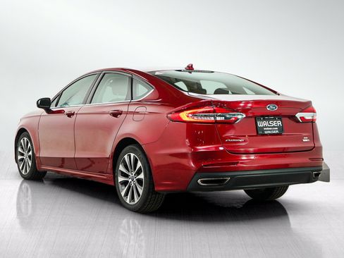 Used 2020 Ford Fusion SE AWD/4WD image 3