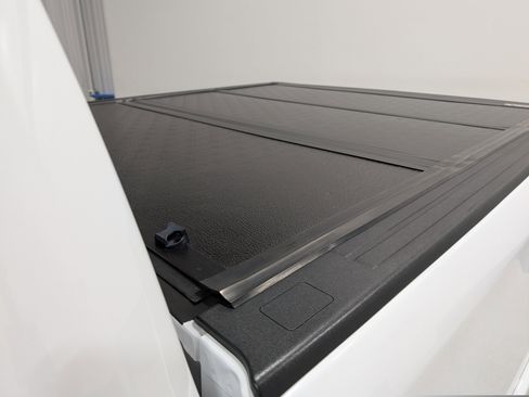 Used 2021 RAM 1500 Limited w/ Body Color Bumper Group image 10