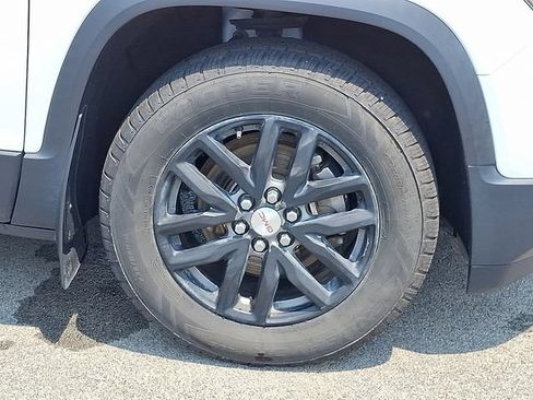 Used 2019 GMC Acadia SLT w/ LPO, Floor Liner Package AWD/4WD image 8