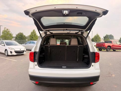 Used 2017 Honda Pilot EX-L image 39