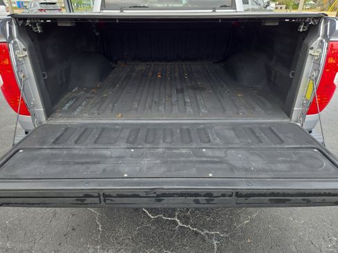 Used 2018 Toyota Tundra SR5 image 25