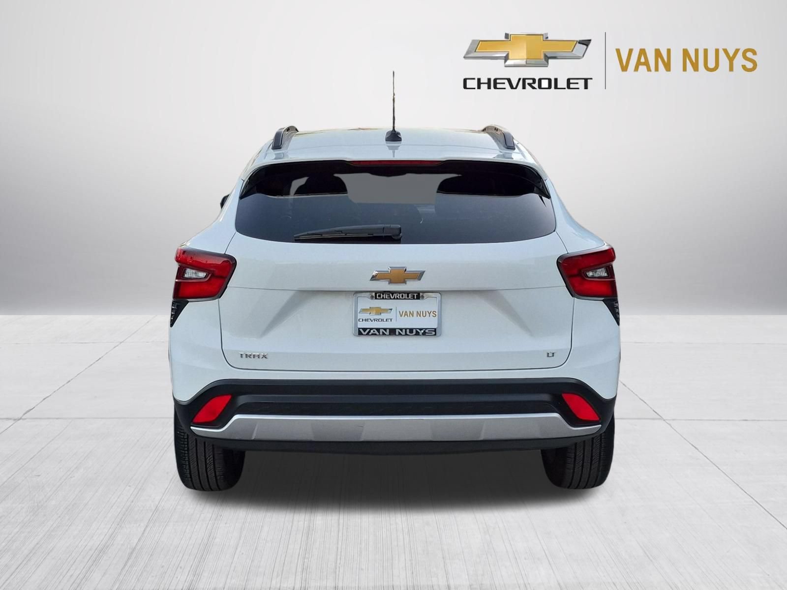 Used 2024 Chevrolet Trax LT FWD image 6