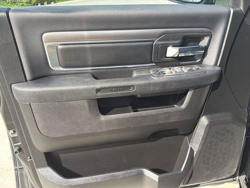 Used 2022 RAM 1500 Warlock AWD/4WD image 11