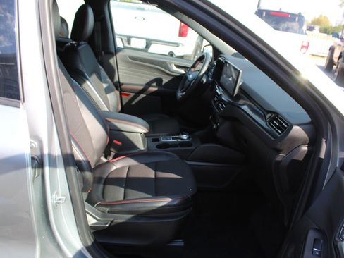Used 2023 Ford Escape ST-Line w/ Tech Pack #1 image 12