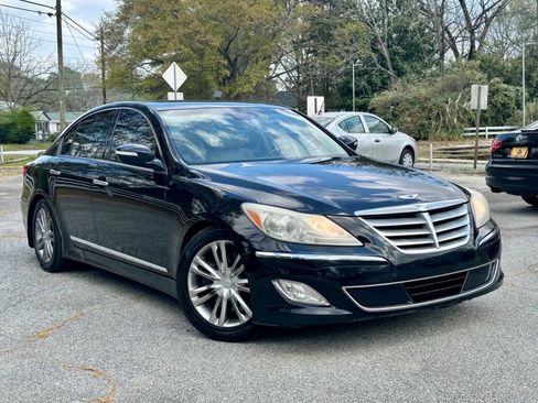 Used 2012 Hyundai Genesis 4.6 image 29
