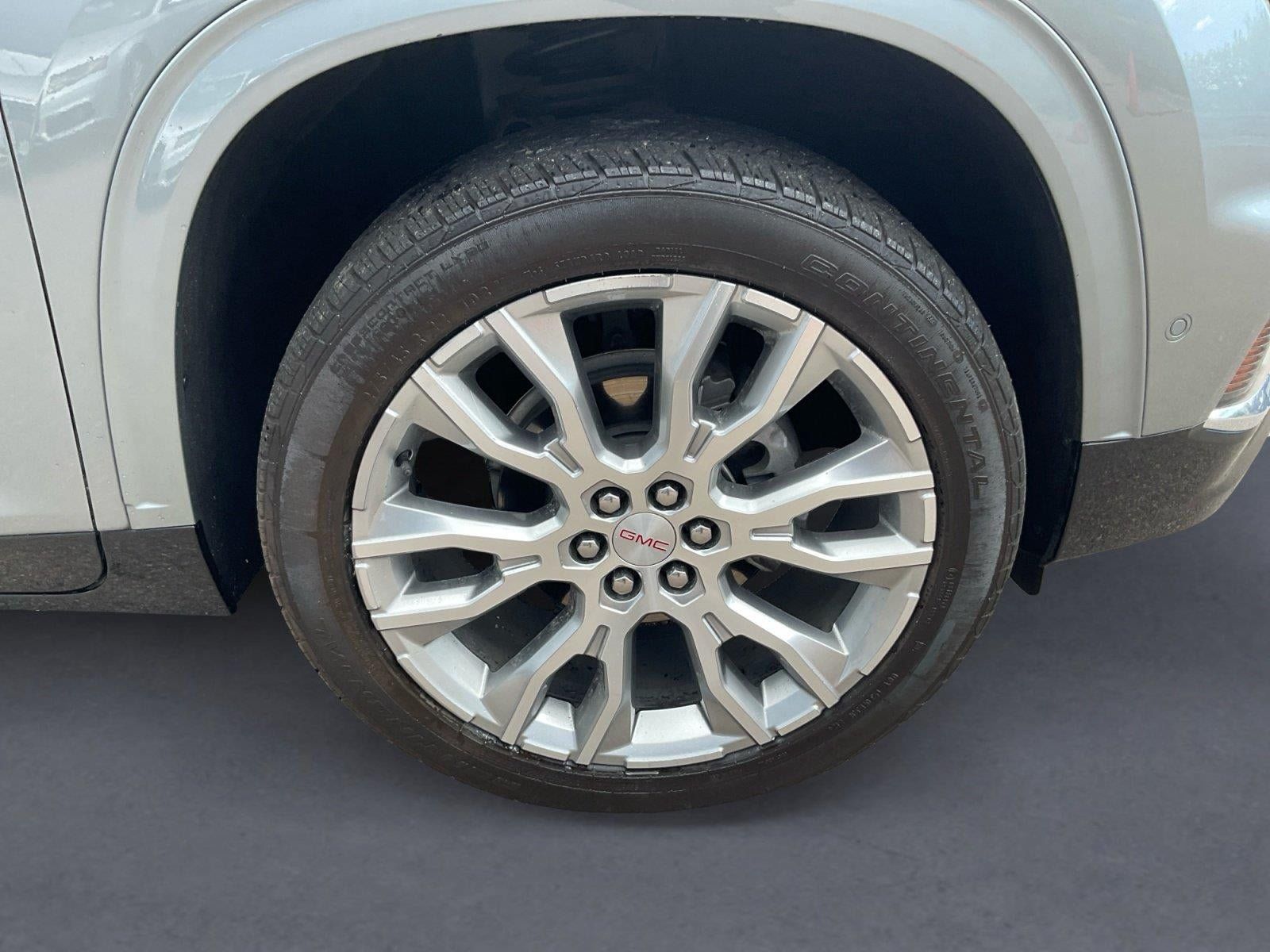 Certified 2024 GMC Acadia Denali w/ Super Cruise Package AWD/4WD image 14