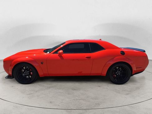 Used 2022 Dodge Challenger SRT Hellcat Redeye image 2