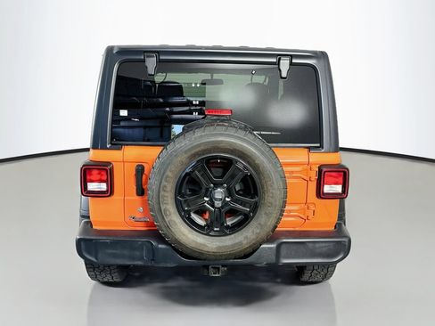 Used 2020 Jeep Wrangler Sport AWD/4WD image 6