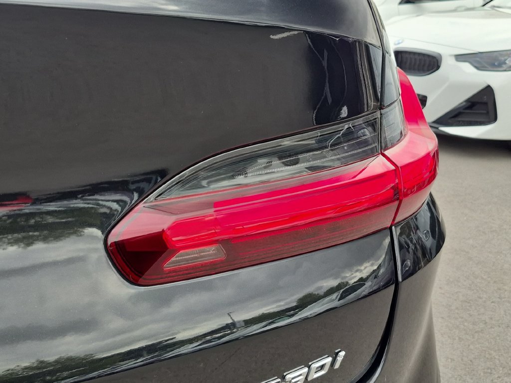Certified 2025 BMW X4 xDrive30i w/ Premium Package AWD/4WD image 25