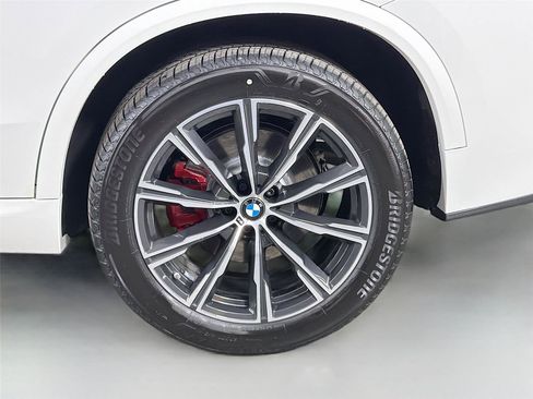 New 2026 BMW X5 xDrive40i w/ M Sport Package AWD/4WD image 59