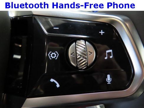 Used 2025 BMW 740i image 23