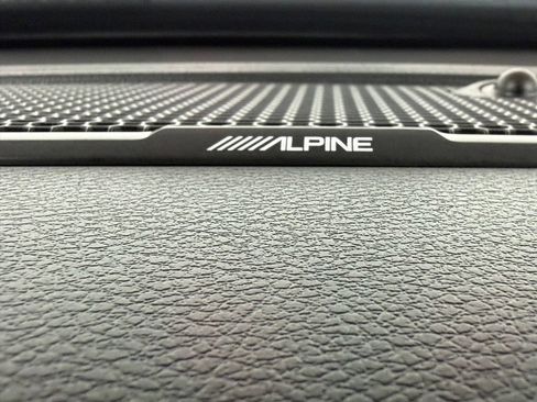Certified 2025 RAM 2500 Big Horn AWD/4WD image 19