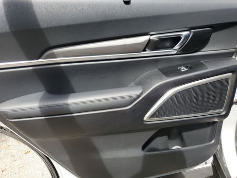 Certified 2023 Kia Telluride EX X-Line AWD/4WD image 16
