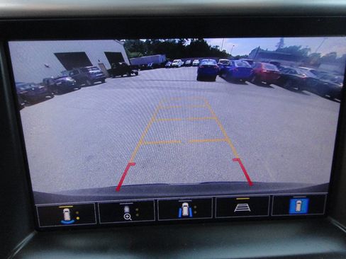 Used 2021 GMC Acadia SLT w/ Premium Package image 10