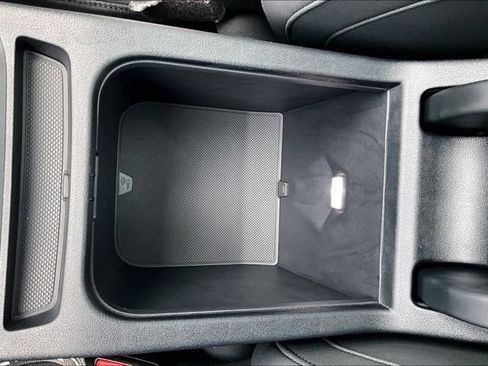 Used 2025 Audi Q5 Premium w/ Convenience Package AWD/4WD image 16