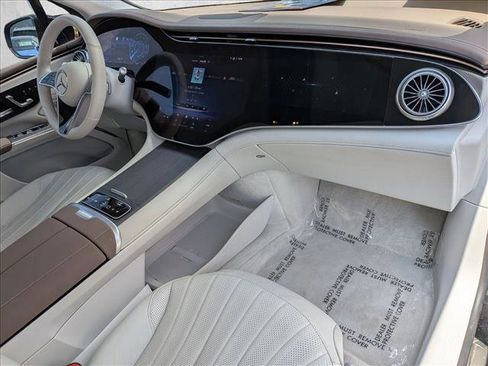 Certified 2023 Mercedes-Benz EQS 580 4MATIC SUV image 23