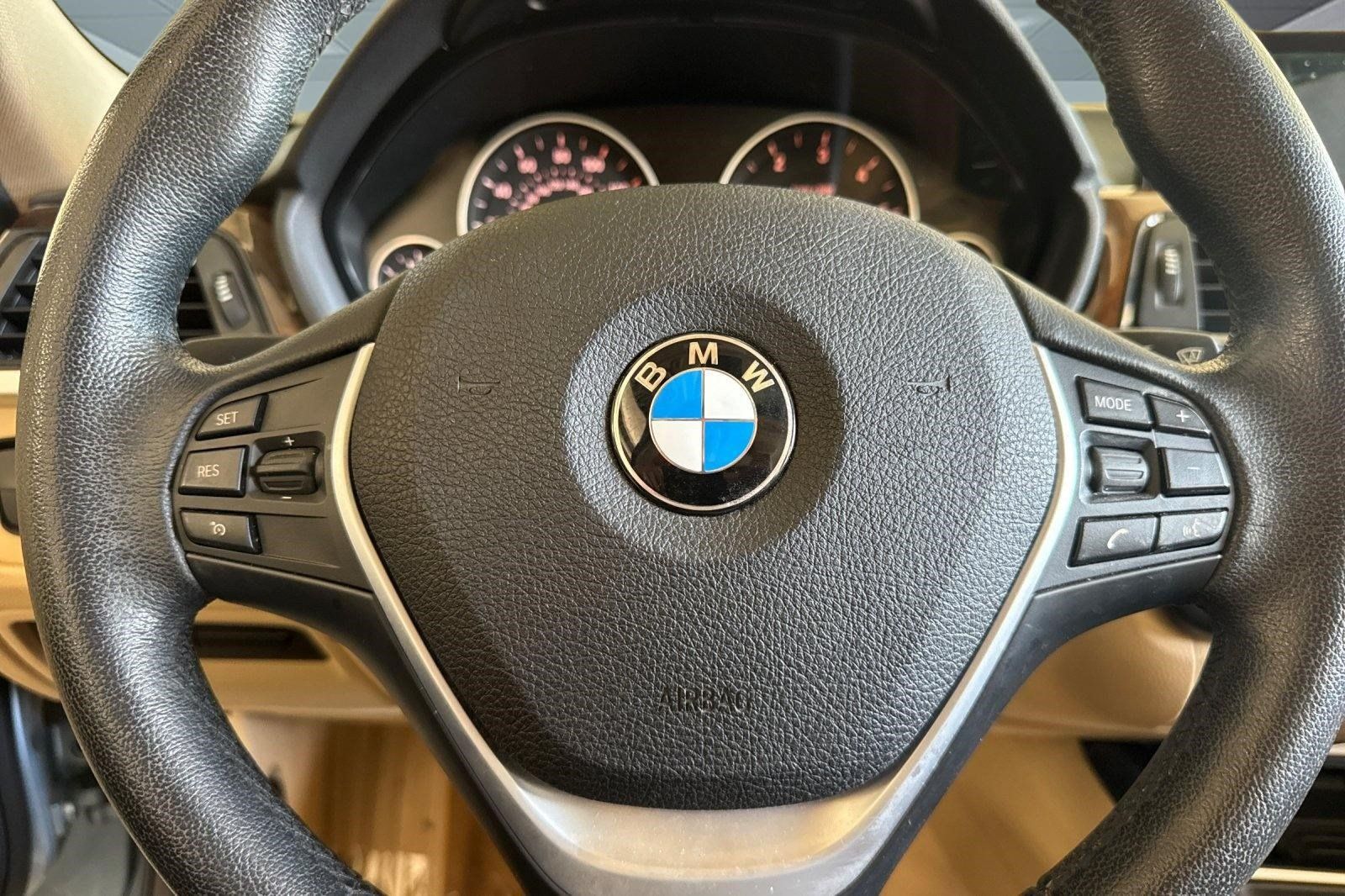 Used 2014 BMW 328d Sedan RWD image 10