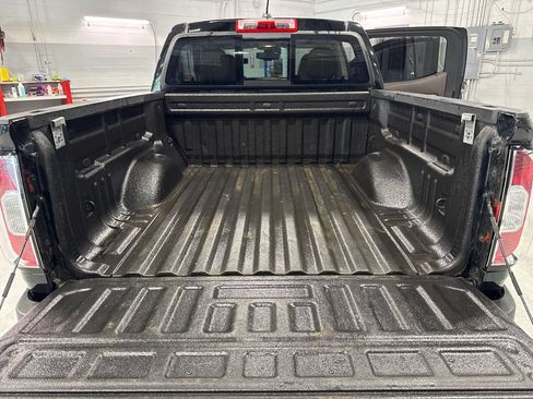 Used 2018 GMC Canyon SLT w/ Driver Alert Package AWD/4WD image 41