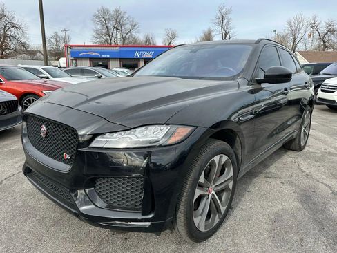 Used 2017 Jaguar F-PACE S image 26