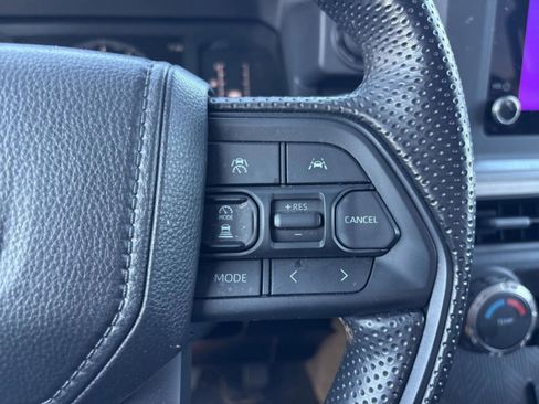 Certified 2025 Toyota Tacoma SR5 image 16