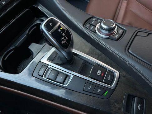 Used 2012 BMW 650i Convertible image 35