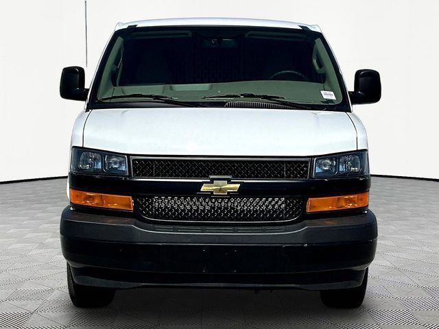 New 2026 Chevrolet Express 2500 RWD image 2