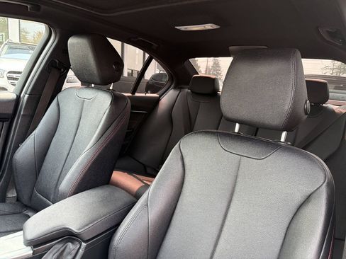 Used 2017 BMW 330i Sedan RWD image 44