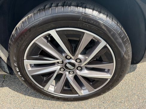 Used 2026 Cadillac Vistiq Sport AWD/4WD image 33