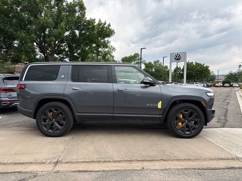 Used 2023 Rivian R1S Launch Edition AWD/4WD image 6