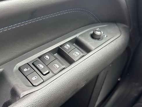 New 2026 Jeep Compass Latitude AWD/4WD image 28