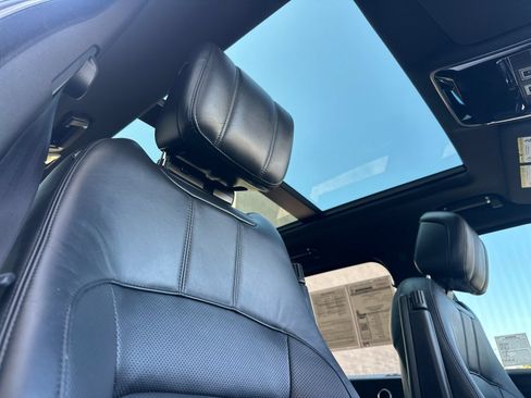 Used 2019 Land Rover Range Rover HSE AWD/4WD image 19