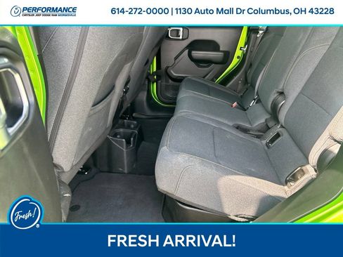 Used 2025 Jeep Gladiator Sport AWD/4WD image 13