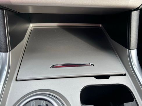 Used 2023 Ford Explorer XLT w/ Equipment Group 202A image 35