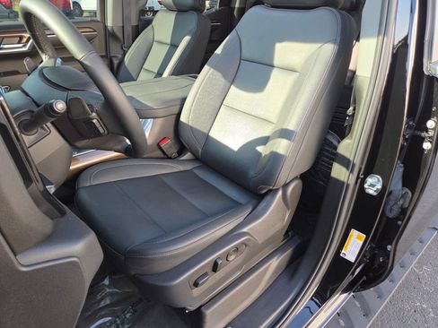 Used 2023 Chevrolet Silverado 1500 LT Trail Boss w/ LT Trail Boss Premium Package image 25