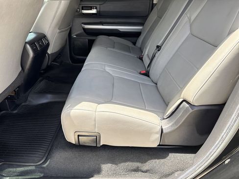 Used 2021 Toyota Tundra SR5 w/ SR5 Leather Package AWD/4WD image 24