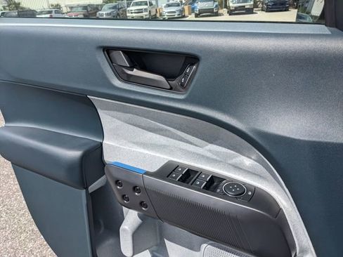 New 2026 Ford Maverick XLT FWD image 19