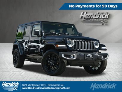 Used 2025 Jeep Wrangler Unlimited Sahara w/ Safety Group